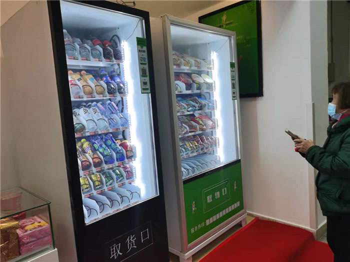 四川中青旅綿陽分社、綿陽市中旅假日旅行社、綿陽自來文化傳播有限公司24H自助售貨服務(wù)盛大開業(yè)